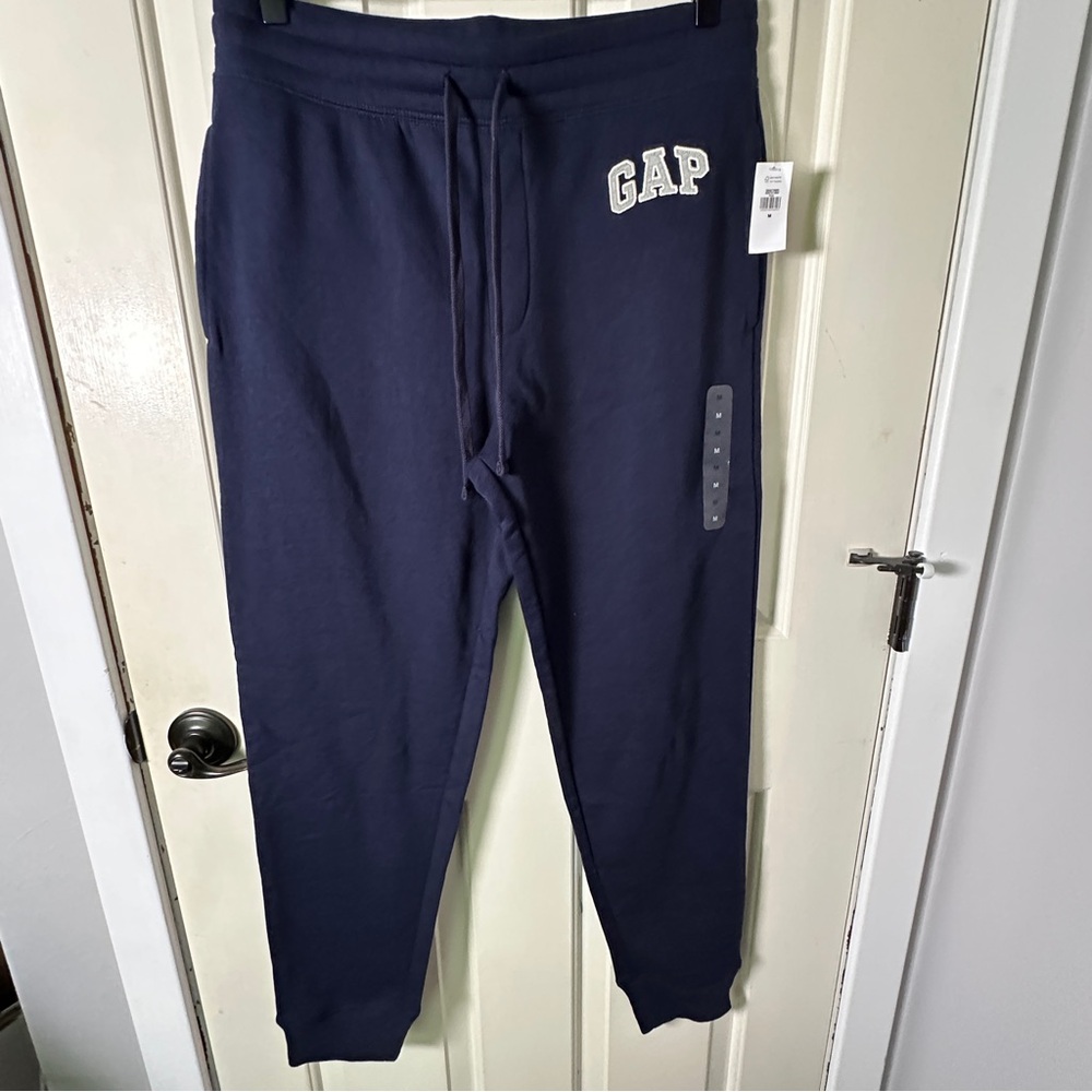 GAP Men’s  Navy Blue Jogger Pants - Picture 2 of 9
